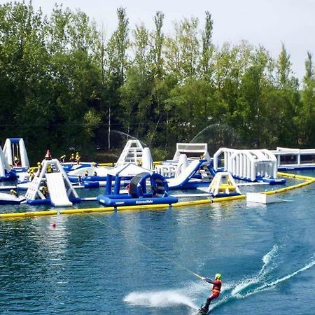 3 Bedroom Caravan With Hot Tub Tattershall Lakes Εξωτερικό φωτογραφία